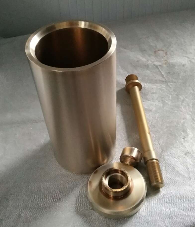 TC4钛合金缸体离子氮化